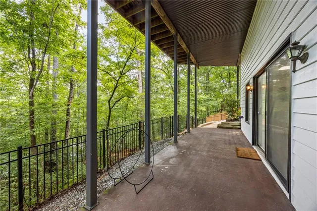 $835,000 | 88 Toto Creek Drive West, Dawsonville, GA 30534