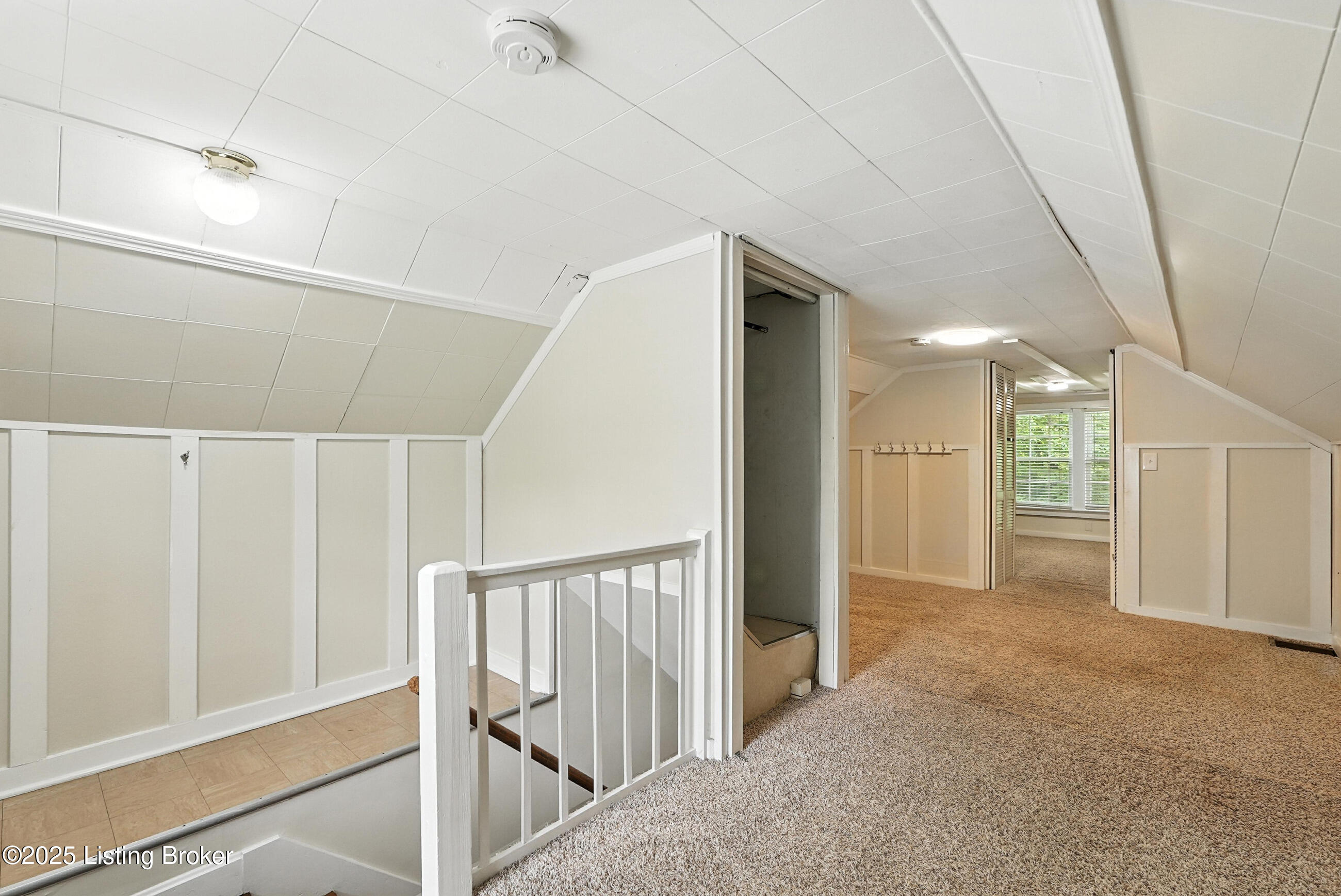 335 Ridgeway Avenue Louisville, KY 40207 - Photo 22 of 36 29_355ridgeway_louisvillerealestatemedia
