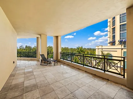 $1,980,000 | 3415 North Ocean Drive, Unit 505, Hollywood, FL 33019