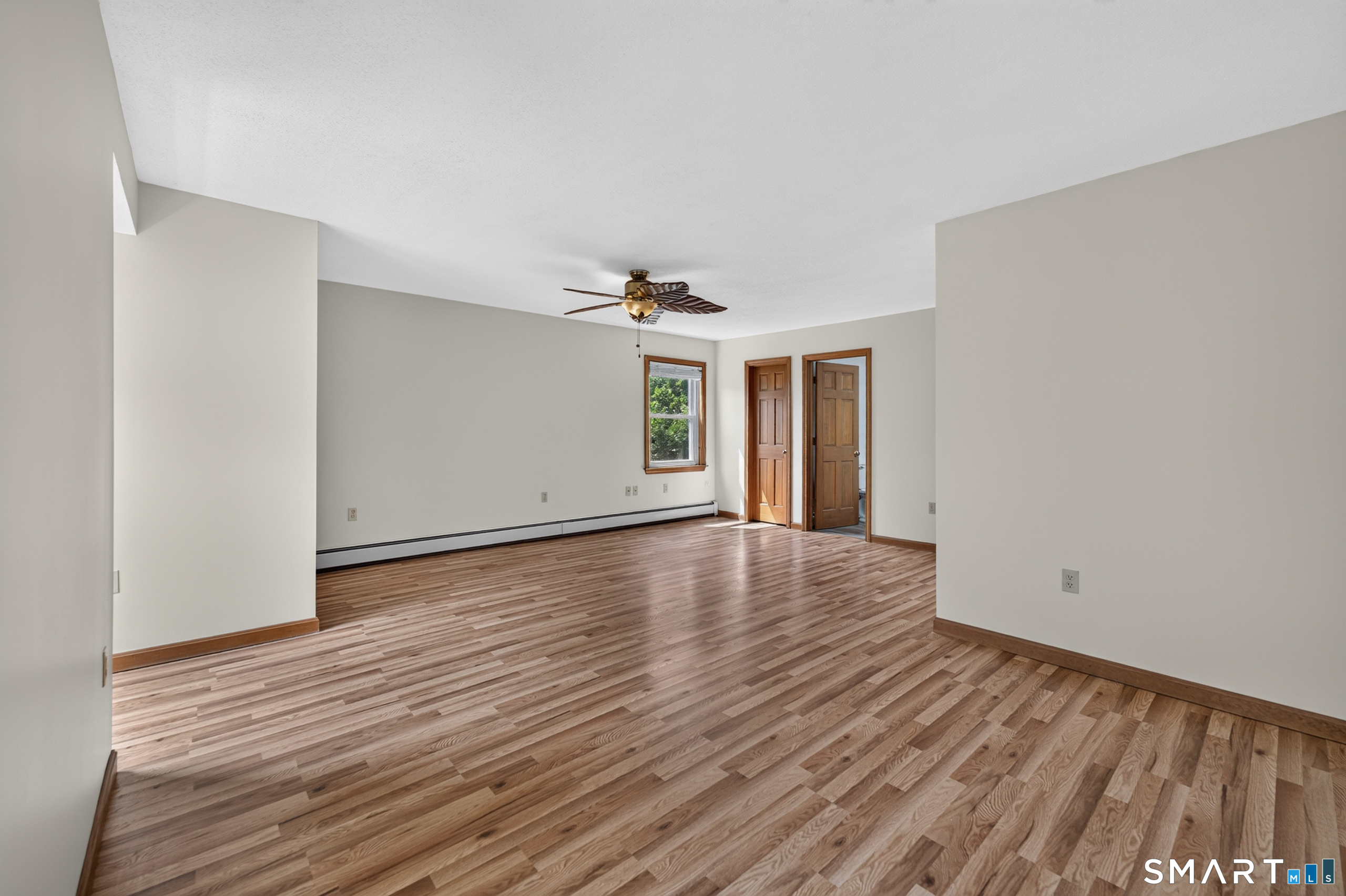 7 Massapeag Point Road Montville, CT 06382 - Photo 17 of 39