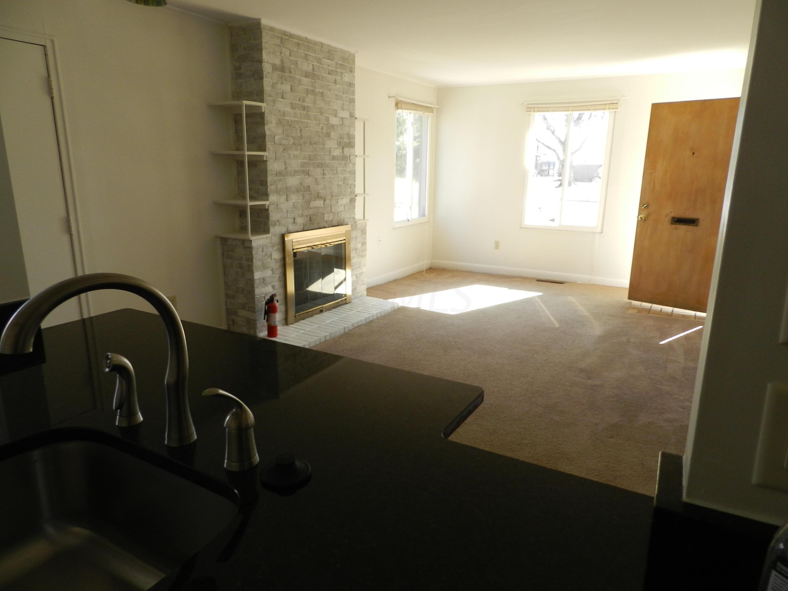1840 Milden Road Columbus, OH 43221 - Photo 4 of 12