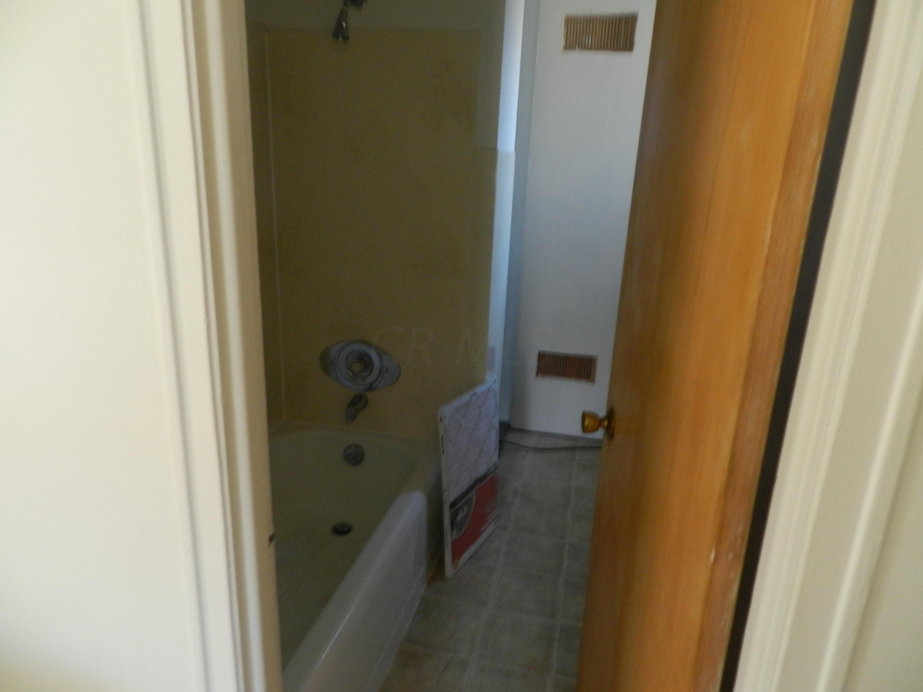 1840 Milden Road Columbus, OH 43221 - Photo 8 of 12