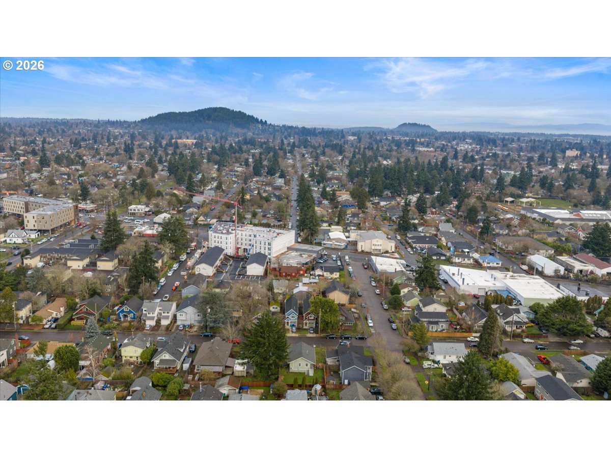 7336 Southeast Steele Street Portland, OR 97206 - Photo 18 of 44