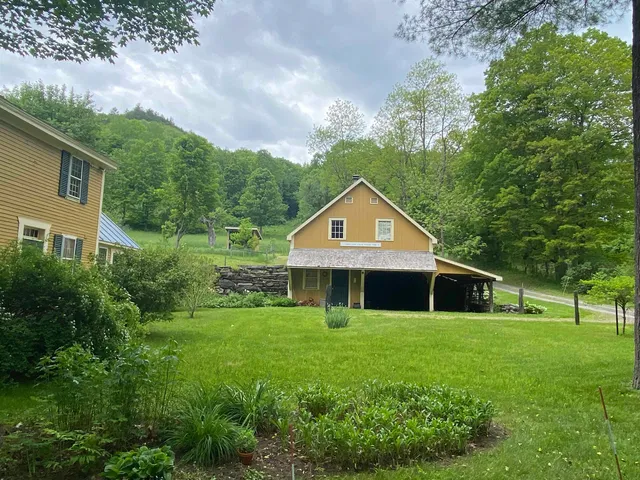 $595,000 | 75 Lyon Road, Royalton, VT 05068