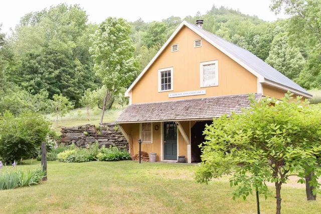 $595,000 | 75 Lyon Road, Royalton, VT 05068