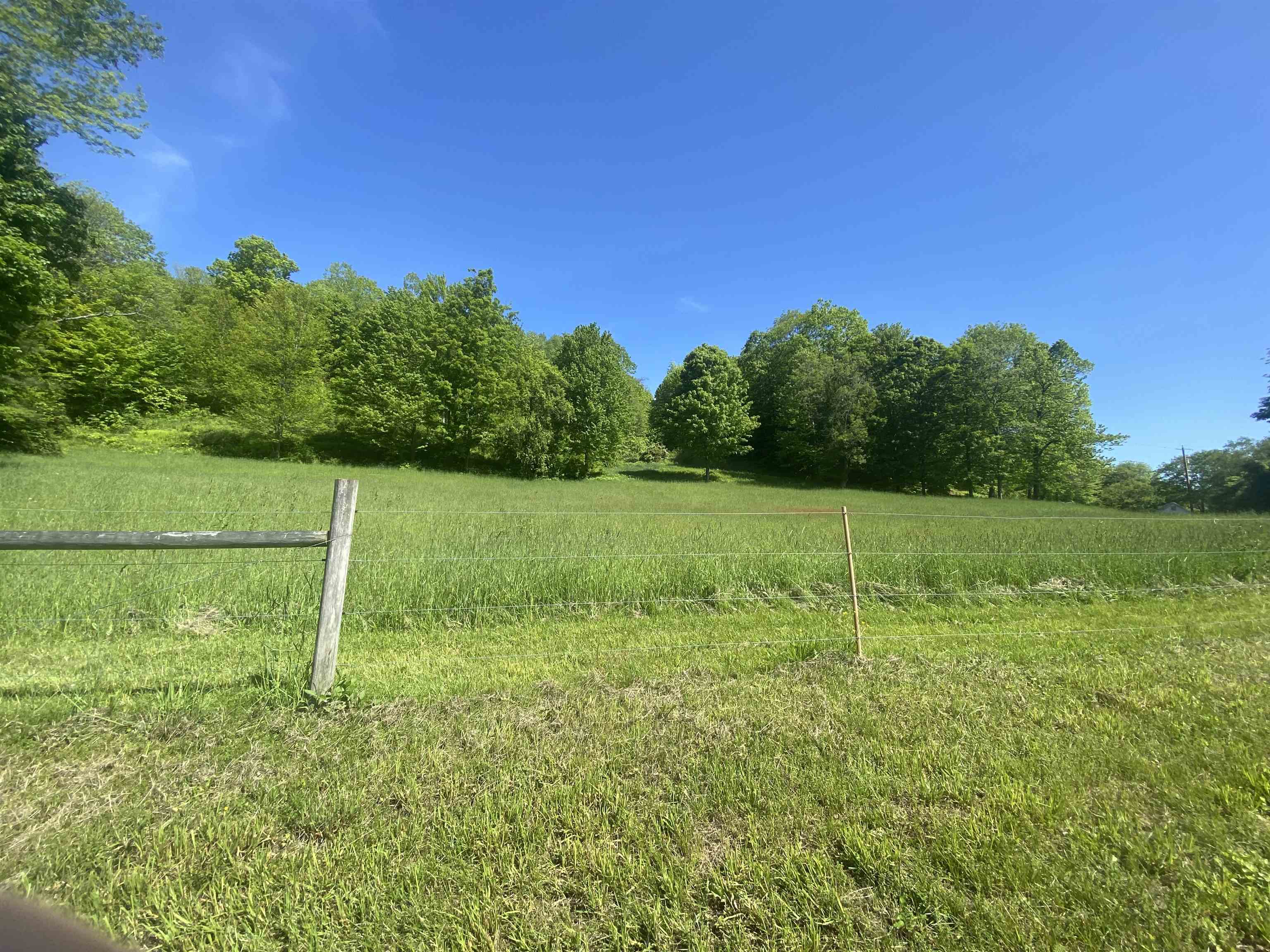 75 Lyon Road Royalton, VT 05068 - Photo 8 of 37