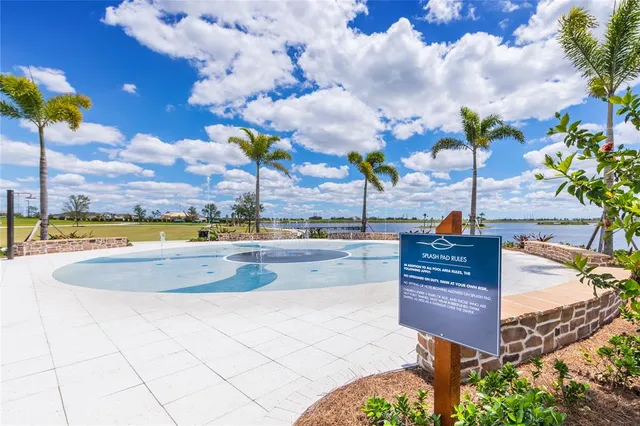 $777,800 | 19552 Broad Shore Walk, Loxahatchee, FL 33470