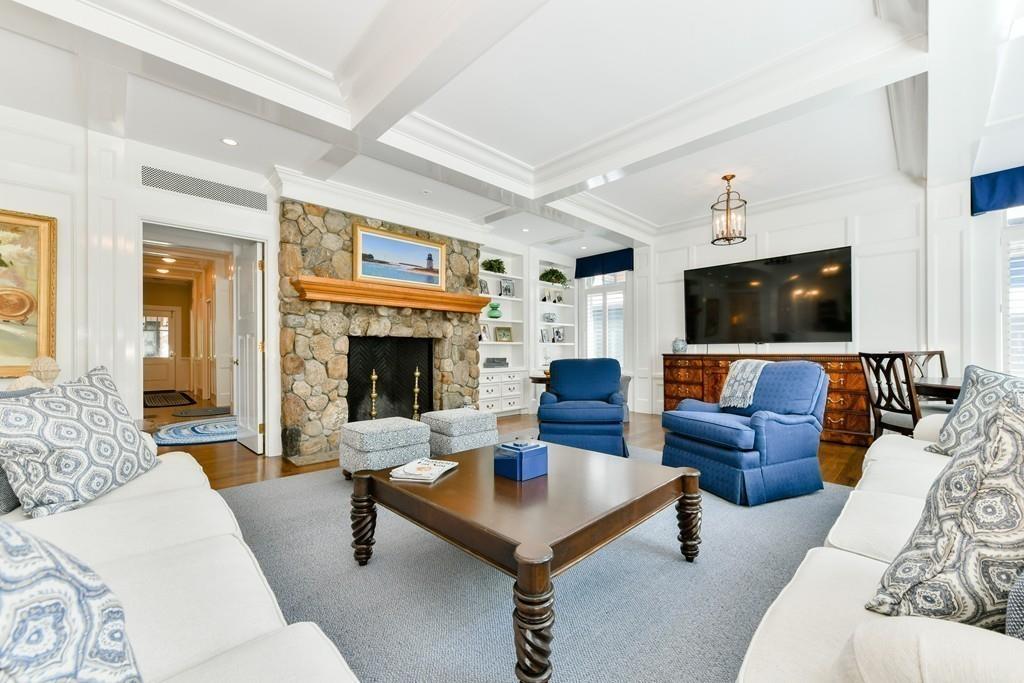 77 Corey Lane Milton, MA 02186 - Photo 14 of 25