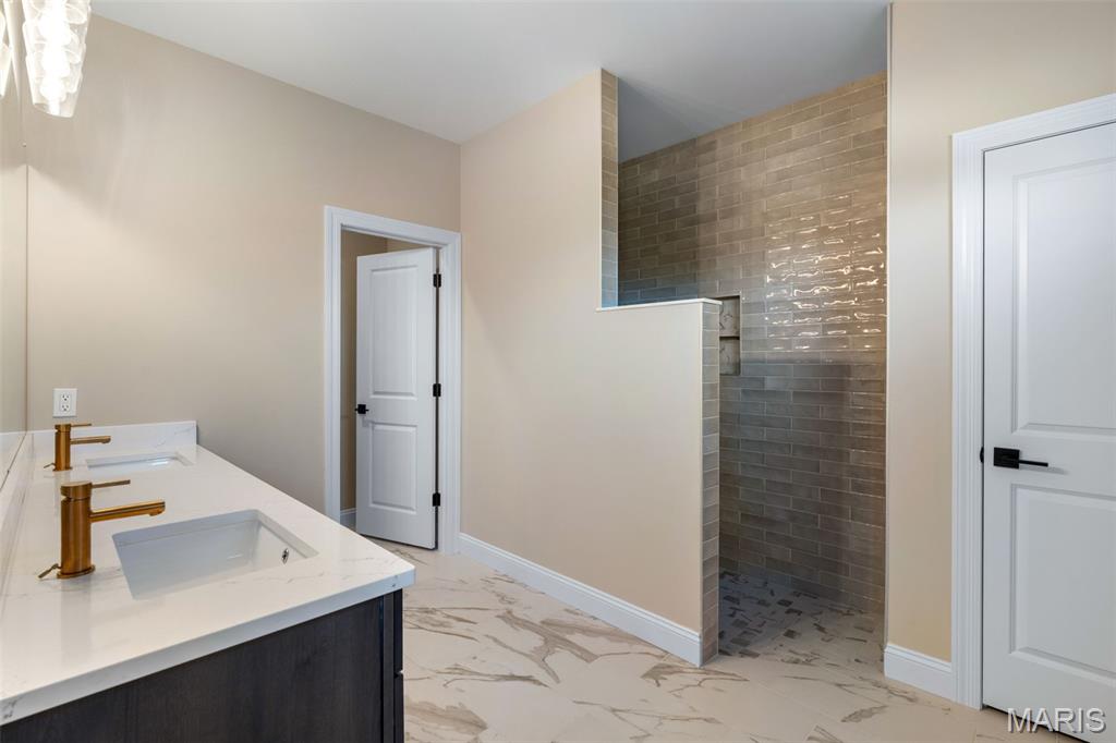 2409 Fiddlers Close Road, Unit 111 STB Washington, MO 63090 - Photo 3 of 17