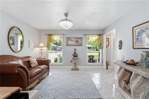 $295,000 | 87 Surrey Drive, Laplace, LA 70068