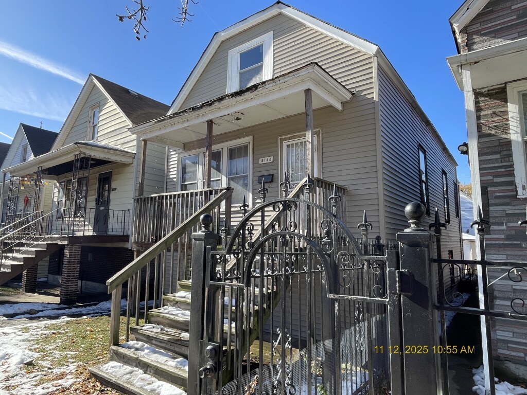 8148 South Brandon Avenue Chicago, IL 60617 - Photo 2 of 11