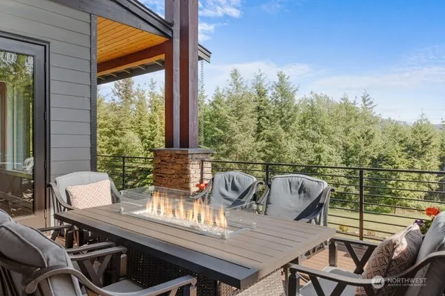 $2,650,000 | 29208 327th Way Southeast, Ravensdale, WA 98051