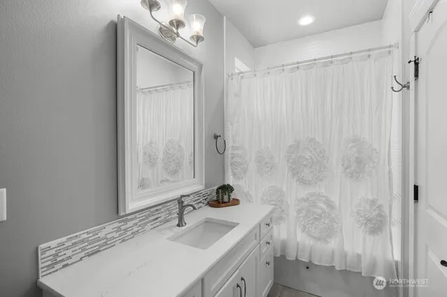 $2,650,000 | 29208 327th Way Southeast, Ravensdale, WA 98051