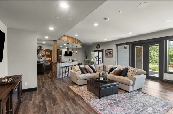 $2,495,000 | 29208 327th Way Southeast, Ravensdale, WA 98051