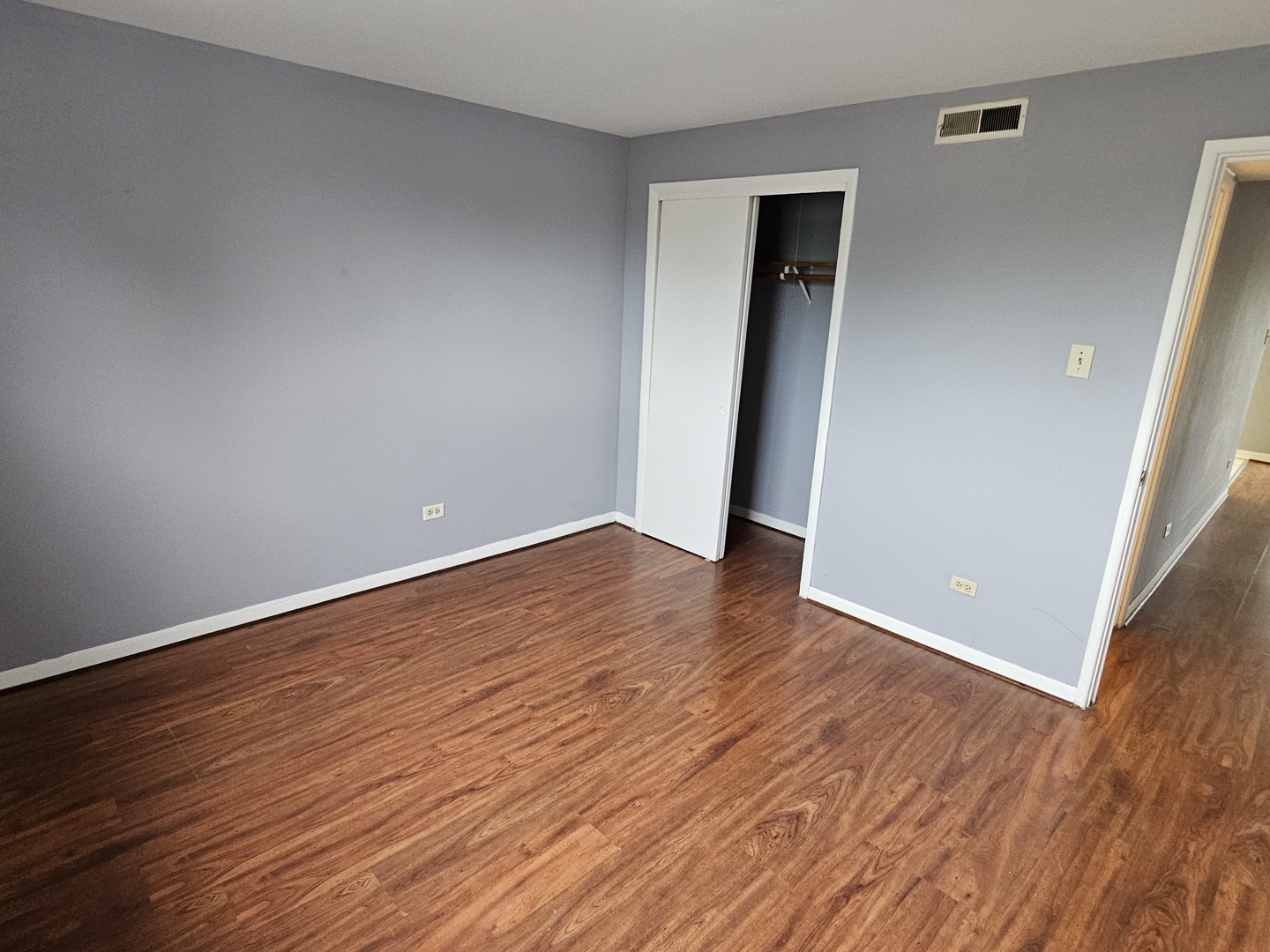3119 Bernice Road, Unit 6 Lansing, IL 60438 - Photo 6 of 10 Gallery Image 6