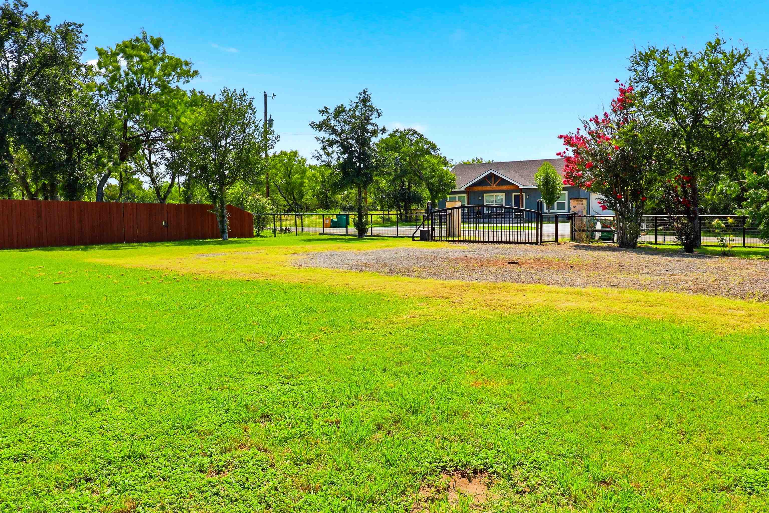 1303 Prairie Creek Road Granite Shoals, TX 78654 - Photo 5 of 45