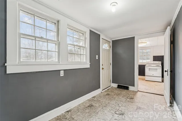 $180,000 | 209 West Round Street, Landis, NC 28088