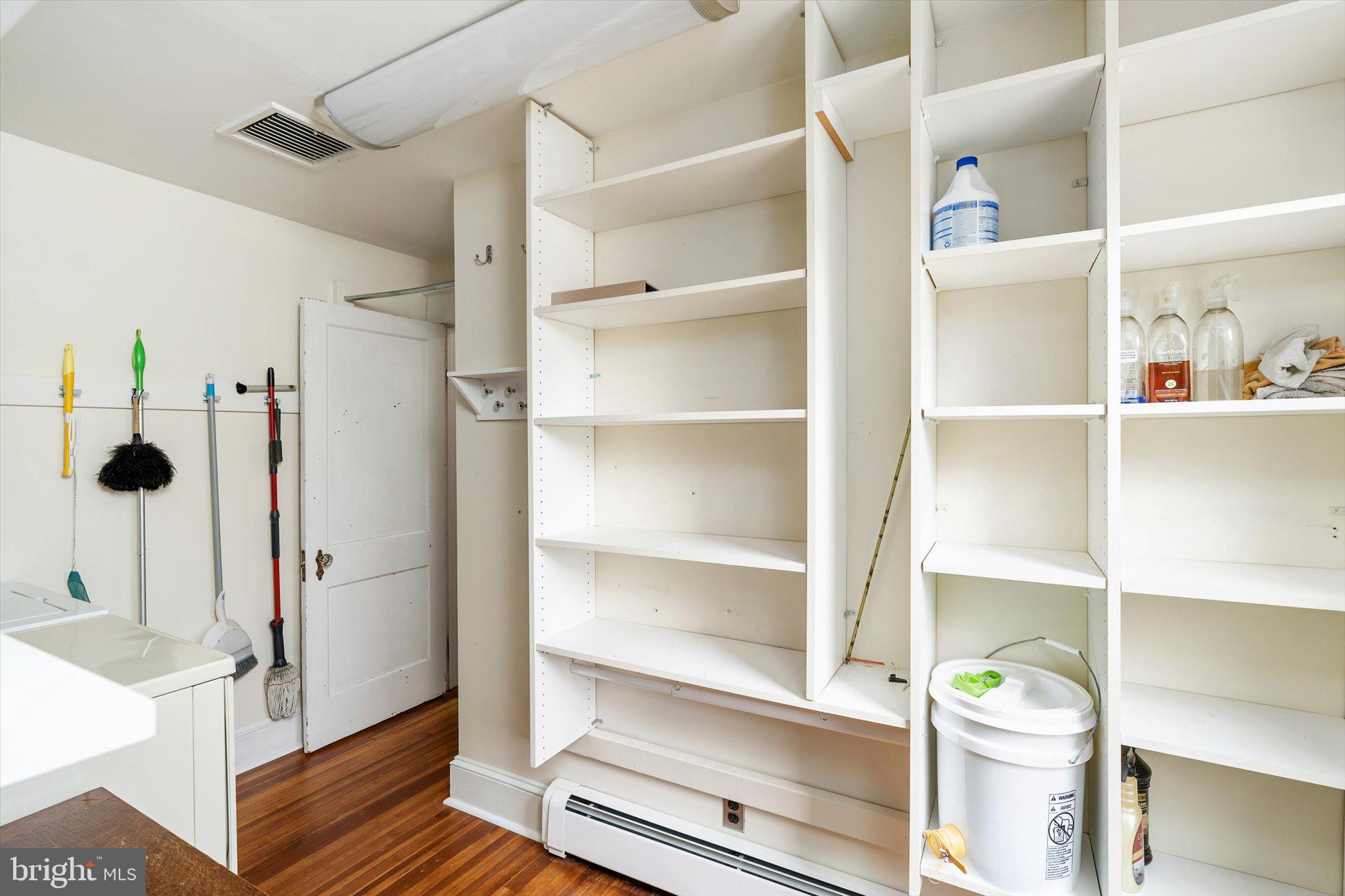 1360 Edinburg Road West Windsor, NJ 08550 - Photo 14 of 50