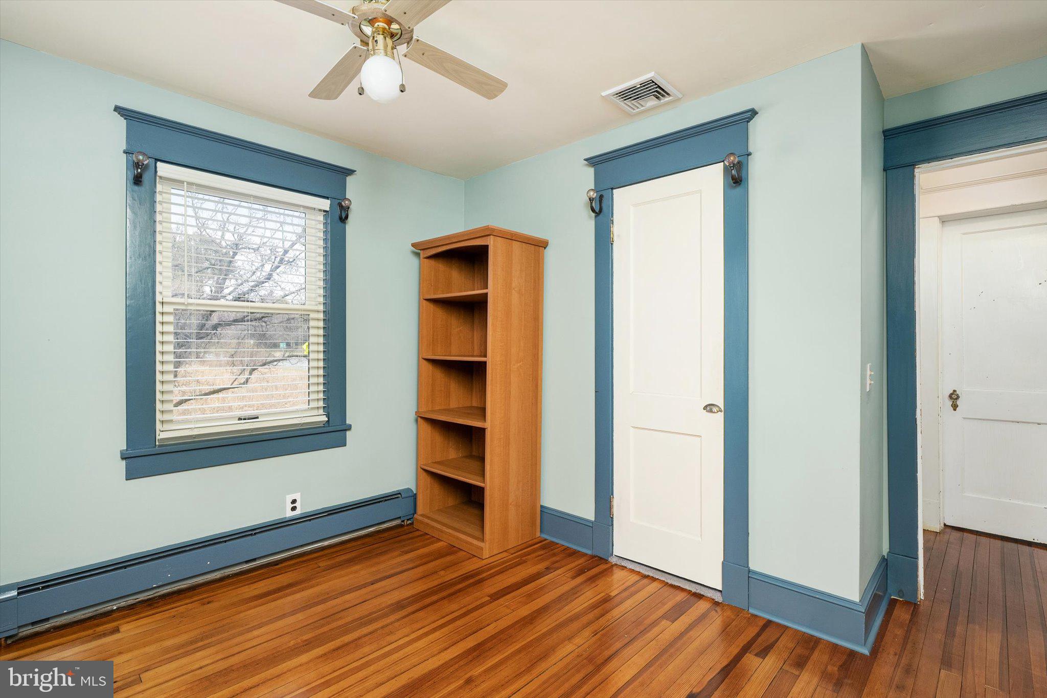 1360 Edinburg Road West Windsor, NJ 08550 - Photo 17 of 50