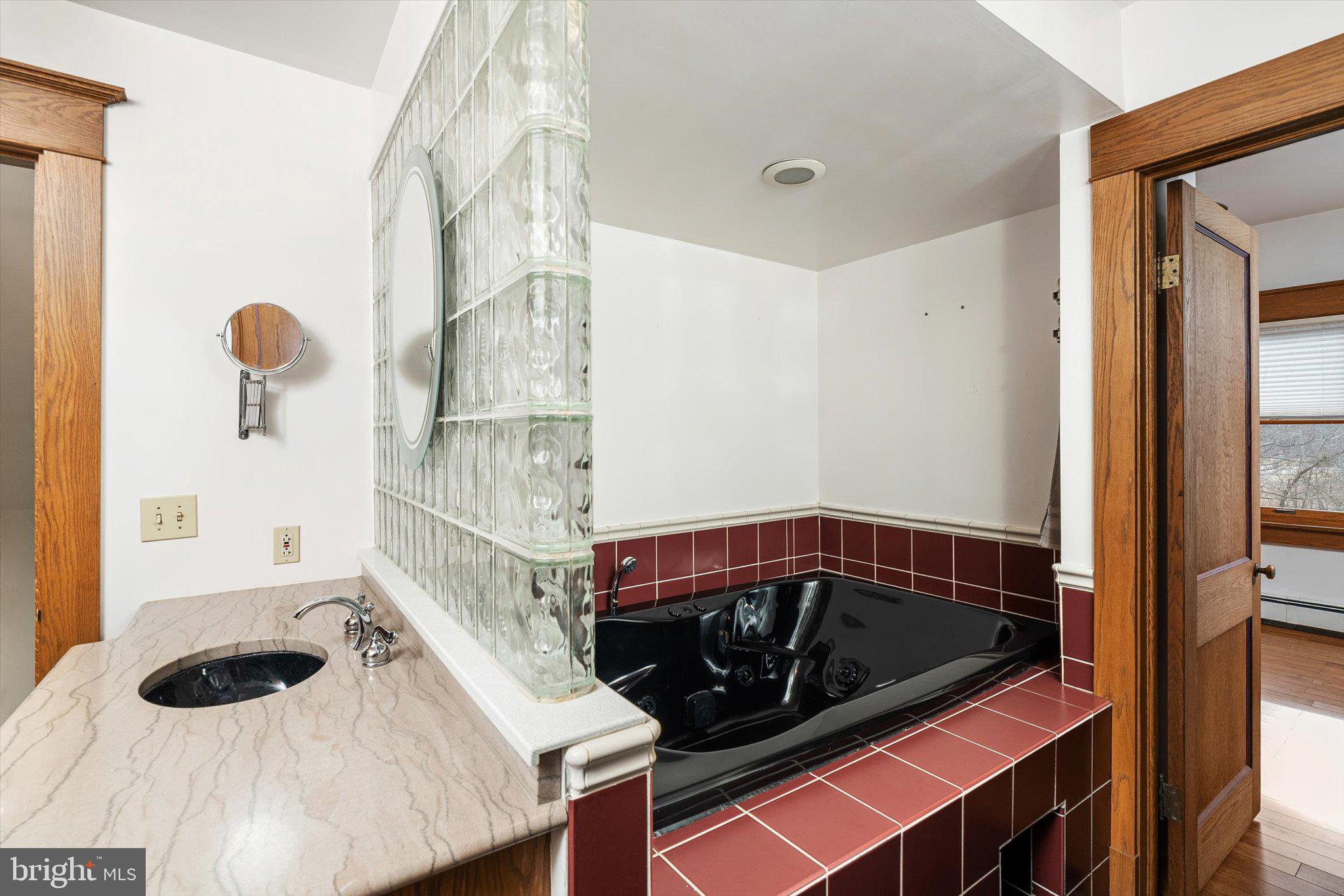 1360 Edinburg Road West Windsor, NJ 08550 - Photo 27 of 50