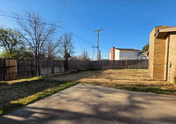 $218,900 | 1115 South Bernice Street, Spearman, TX 79081