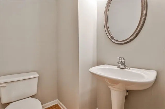 $299,500 | 1208 Liberty Parkway Northwest, Unit 908, Atlanta, GA 30318