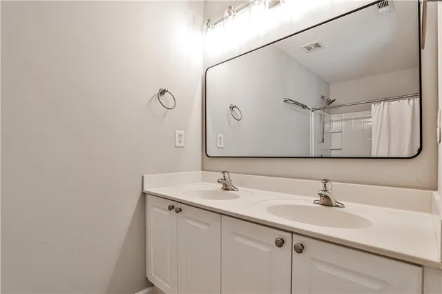 $299,500 | 1208 Liberty Parkway Northwest, Unit 908, Atlanta, GA 30318