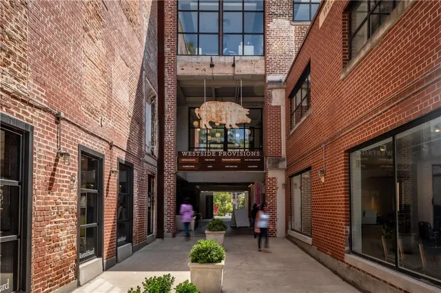 $299,500 | 1208 Liberty Parkway Northwest, Unit 908, Atlanta, GA 30318