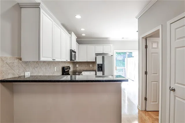 $299,500 | 1208 Liberty Parkway Northwest, Unit 908, Atlanta, GA 30318