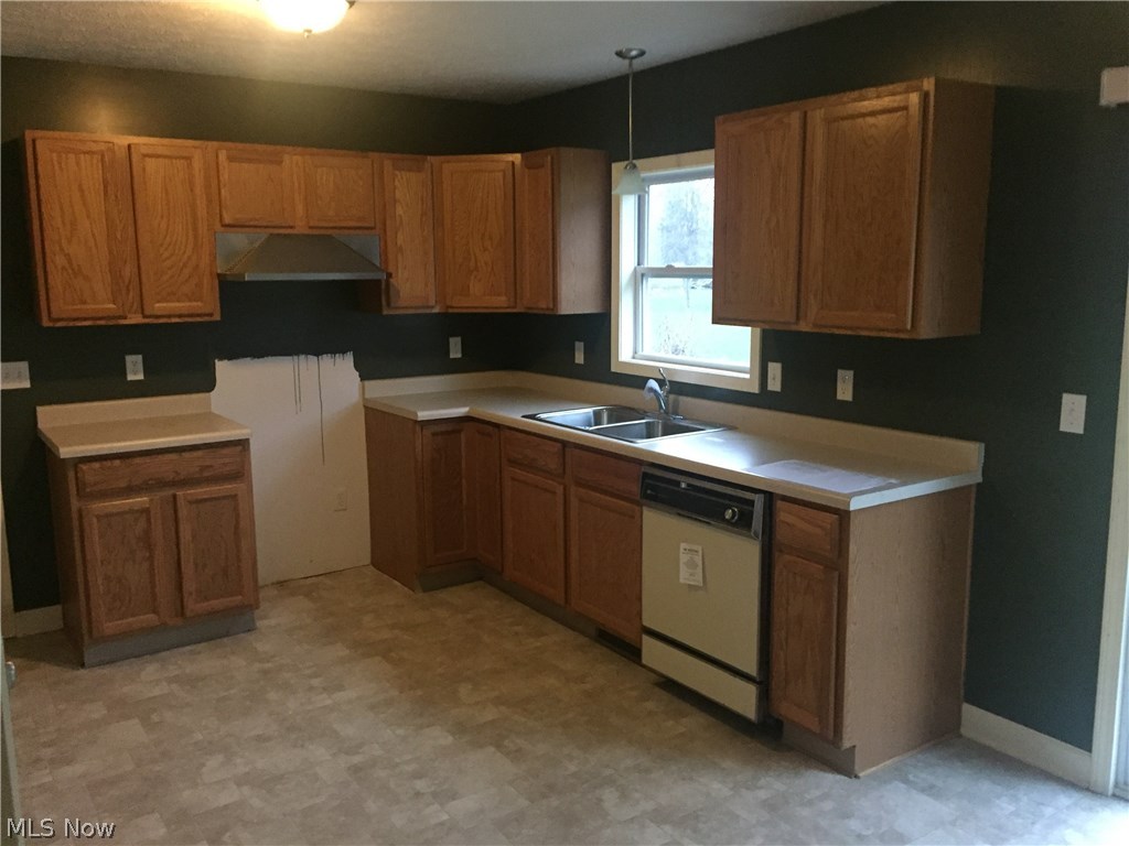 10548 Dewhurst Road Elyria, OH 44035 - Photo 15 of 22 Gallery Image 15