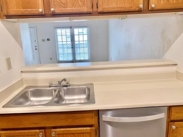 $1,275 | 2121 El Paseo Street, Unit 1604, Houston, TX 77054