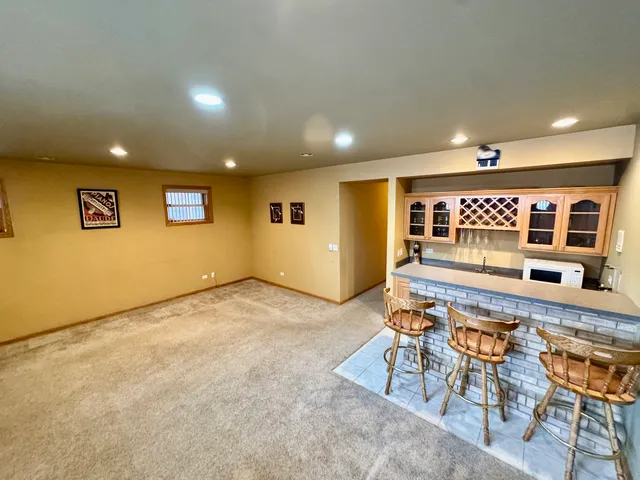 $569,900 | 3541 North Pontiac Avenue, Chicago, IL 60634