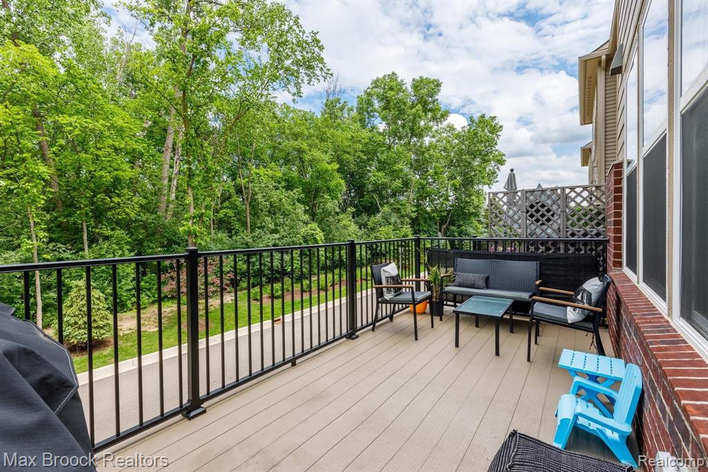 2785 Hartwick Drive Rochester, MI 48307 - Photo 14 of 33