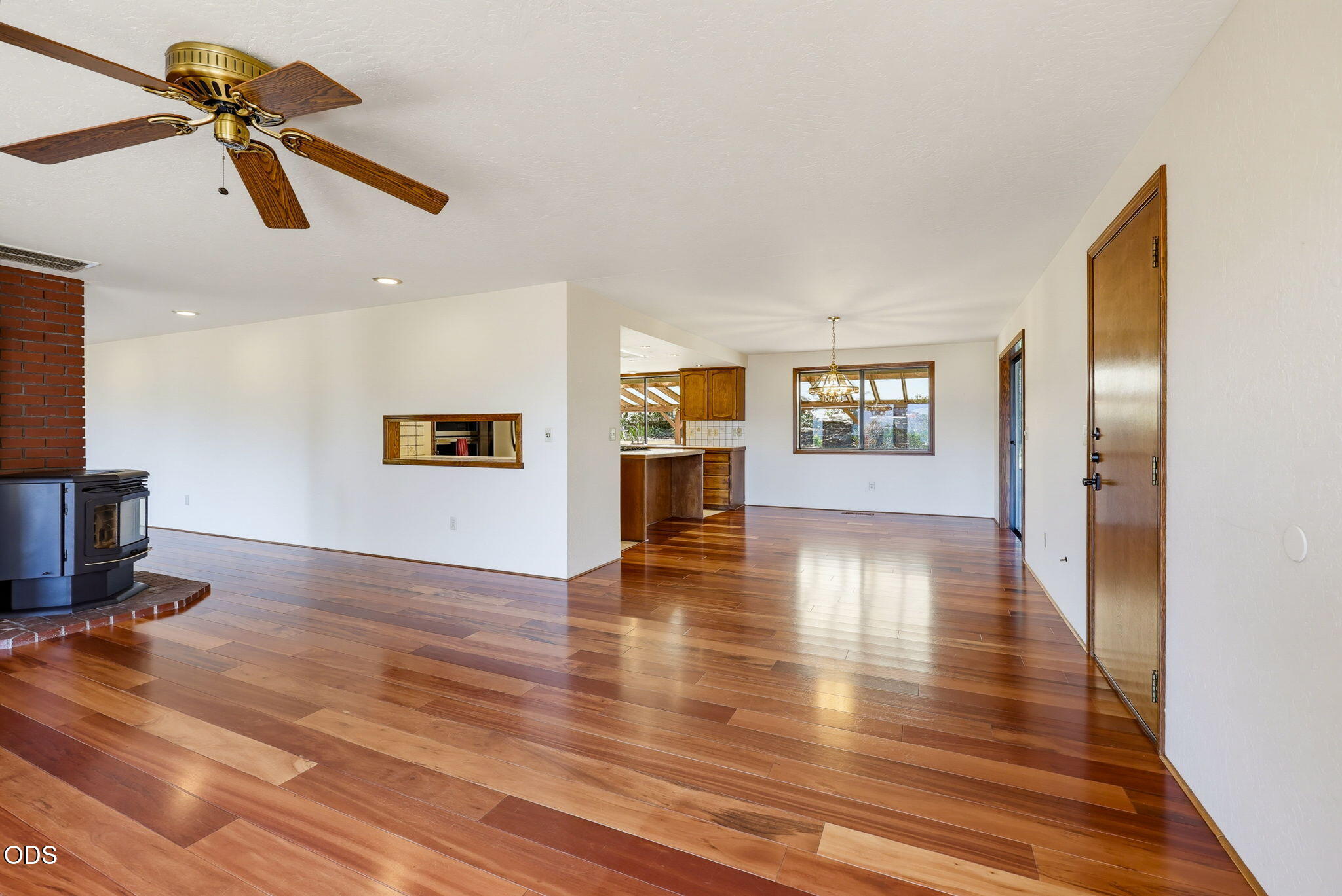 174 Hummingbird Lane Talent, OR 97540 - Photo 13 of 101