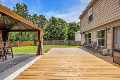 $270,000 | 16718 Warbler Drive, Conroe, TX 77385
