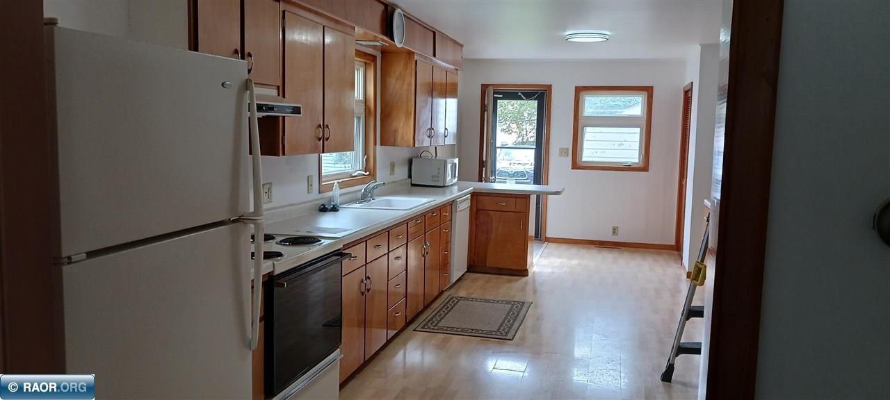 421 9th Street International Falls, MN 56649 - Photo 4 of 25