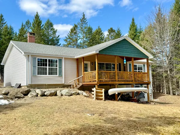 $323,900 | 17 Mountain Road, Oxbow, ME 04764