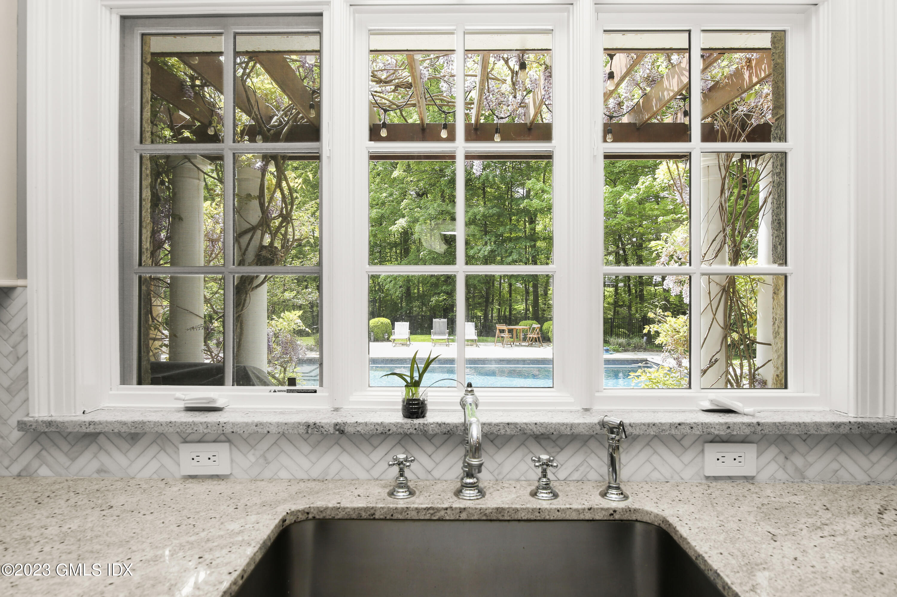 39 Boulder Brook Road Greenwich, CT 06830 - Photo 21 of 55 a sink and window