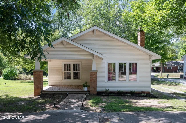 $158,000 | 13185 Paris Street, Huntingdon, TN 38344