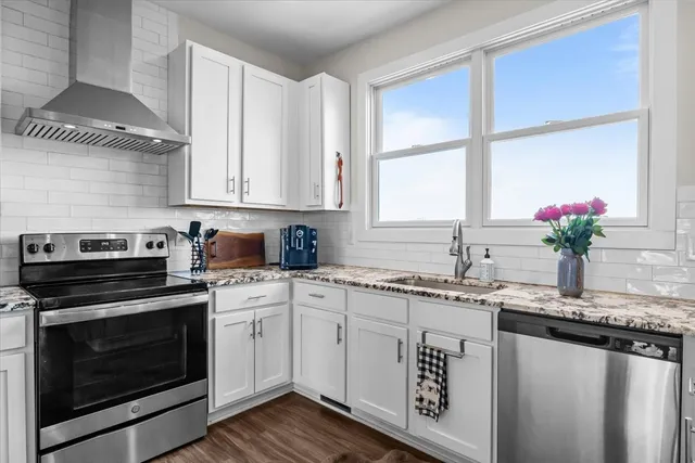 $549,900 | 2440 Richland Harbor Road, Waverly, TN 37185