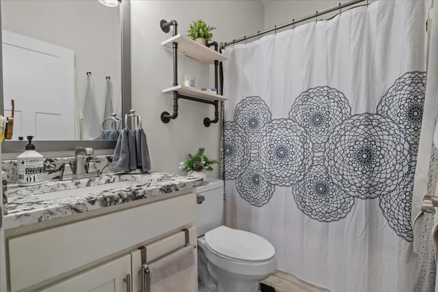 $549,900 | 2440 Richland Harbor Road, Waverly, TN 37185