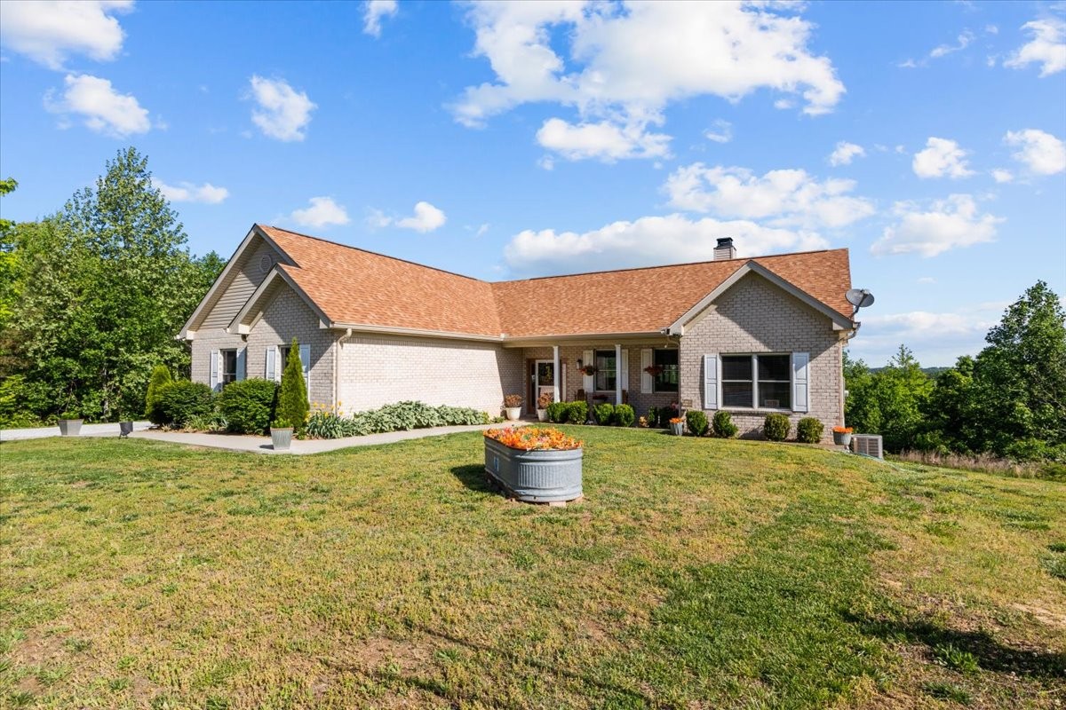 2440 Richland Harbor Road Waverly, TN 37185 - Photo 5 of 58
