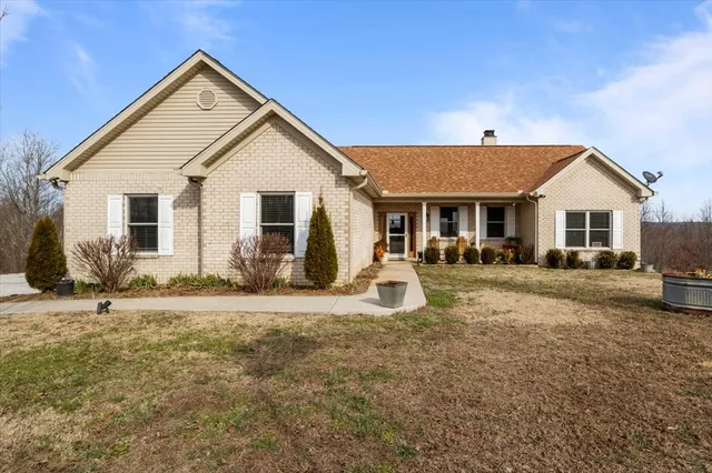 $549,900 | 2440 Richland Harbor Road, Waverly, TN 37185