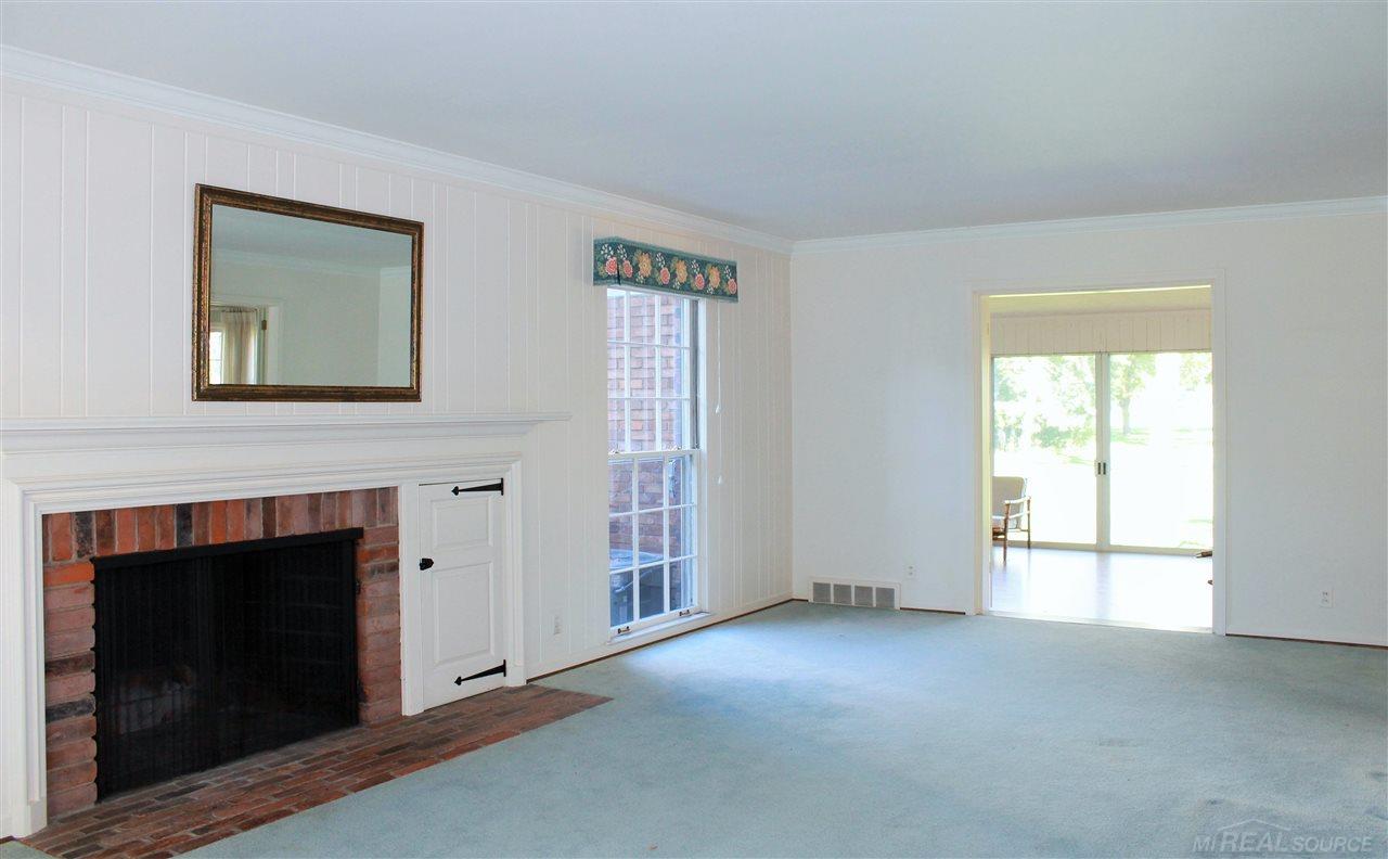 350 Moross Road Grosse Pointe, MI 48236 - Photo 20 of 70 31306320-19.JPG
