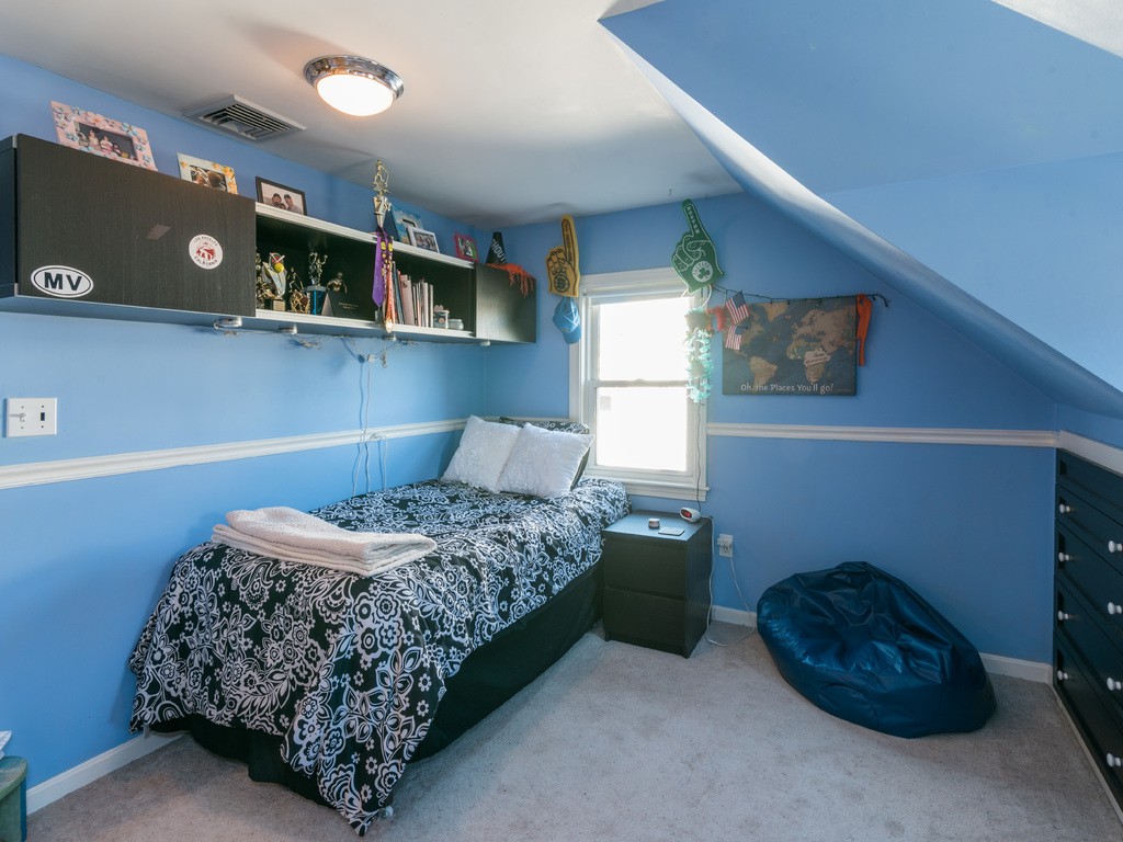 35 Kilburn Road Newton, MA 02465 - Photo 17 of 24 Gallery Image 17