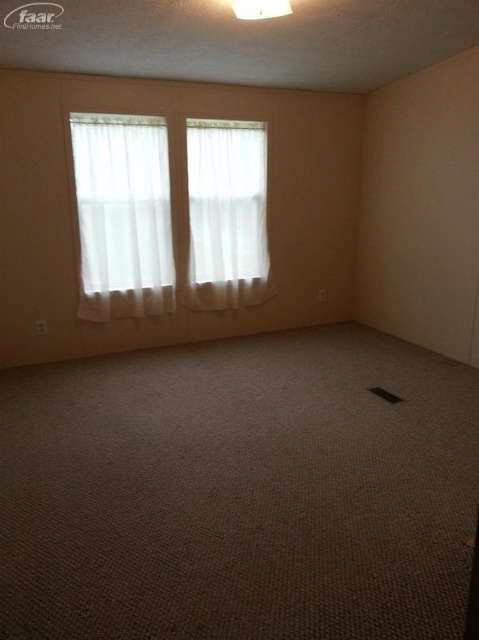 4295 Farrand Road Clio, MI 48420 - Photo 16 of 18 20416654-15.JPG