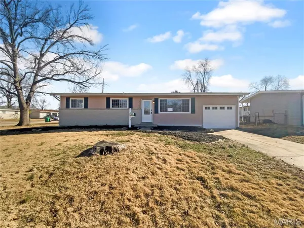 $200,000 | 2190 Love Lane, Florissant, MO 63031