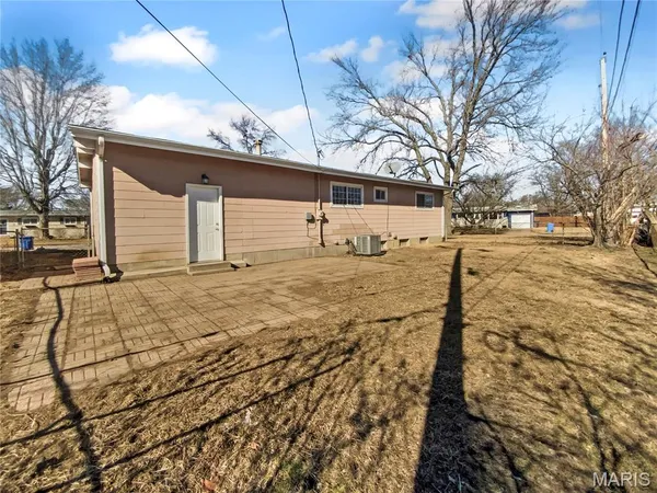 $200,000 | 2190 Love Lane, Florissant, MO 63031