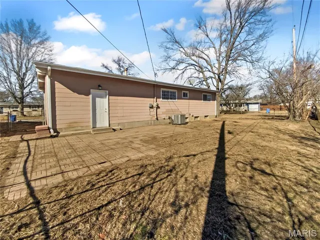 $204,000 | 2190 Love Lane, Florissant, MO 63031