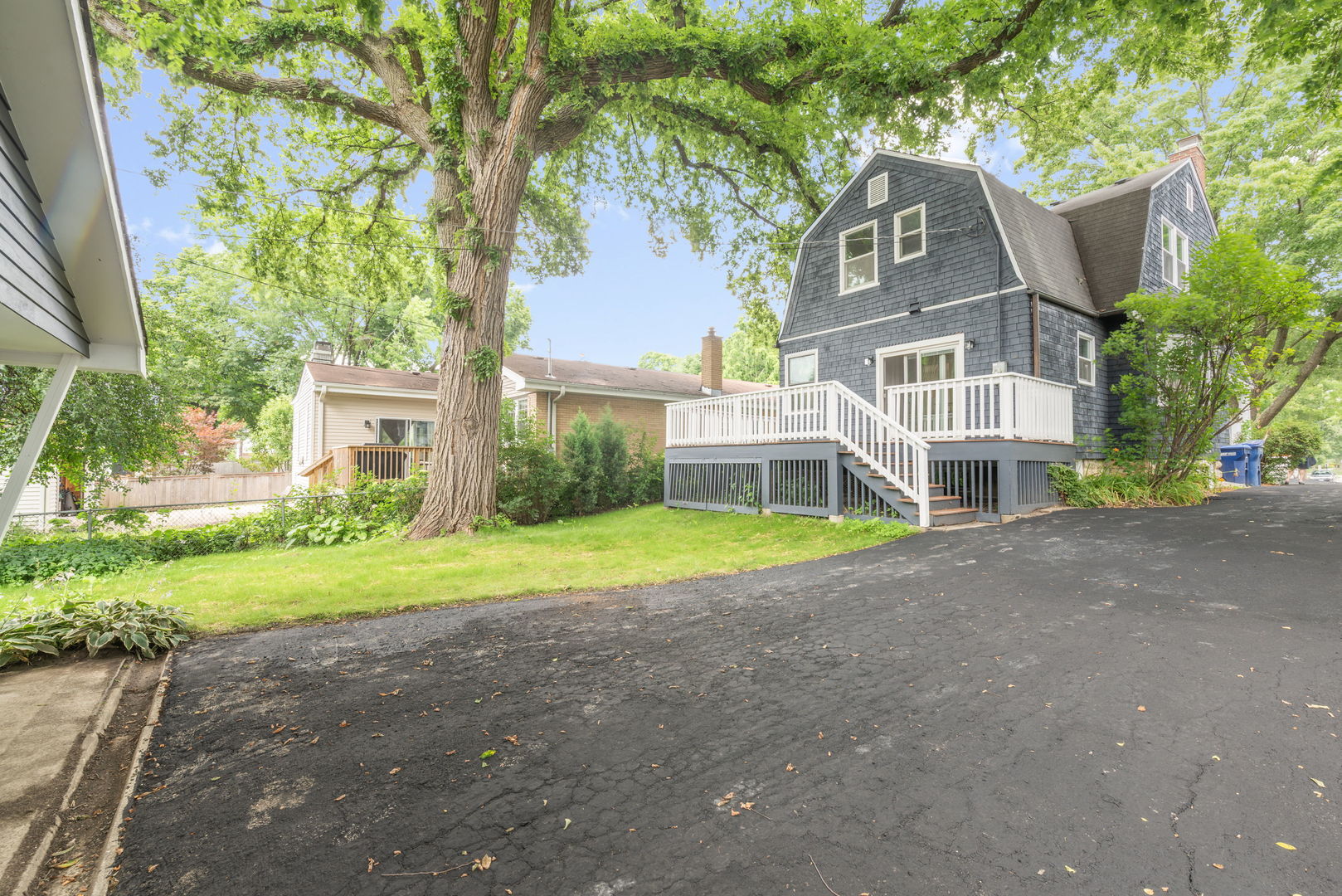 4142 Wolf Road Western Springs, IL 60558 - Photo 26 of 27 Gallery Image 26